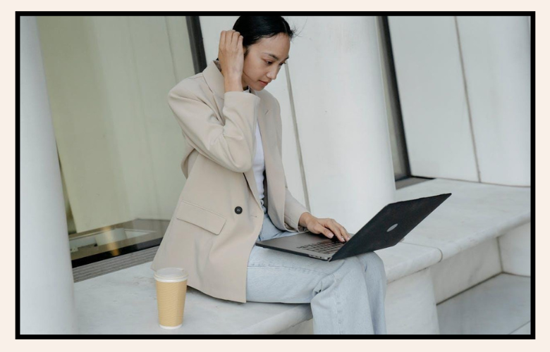 The Entrepreneur’s Guide to Stress-Free Monthly Financial Reviews