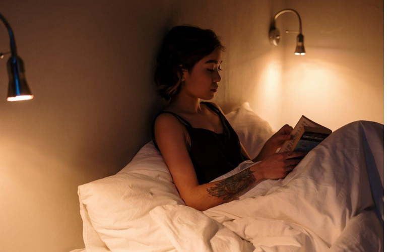 Why Slowing the Pace of Your Evenings Can Change How You Feel Overall